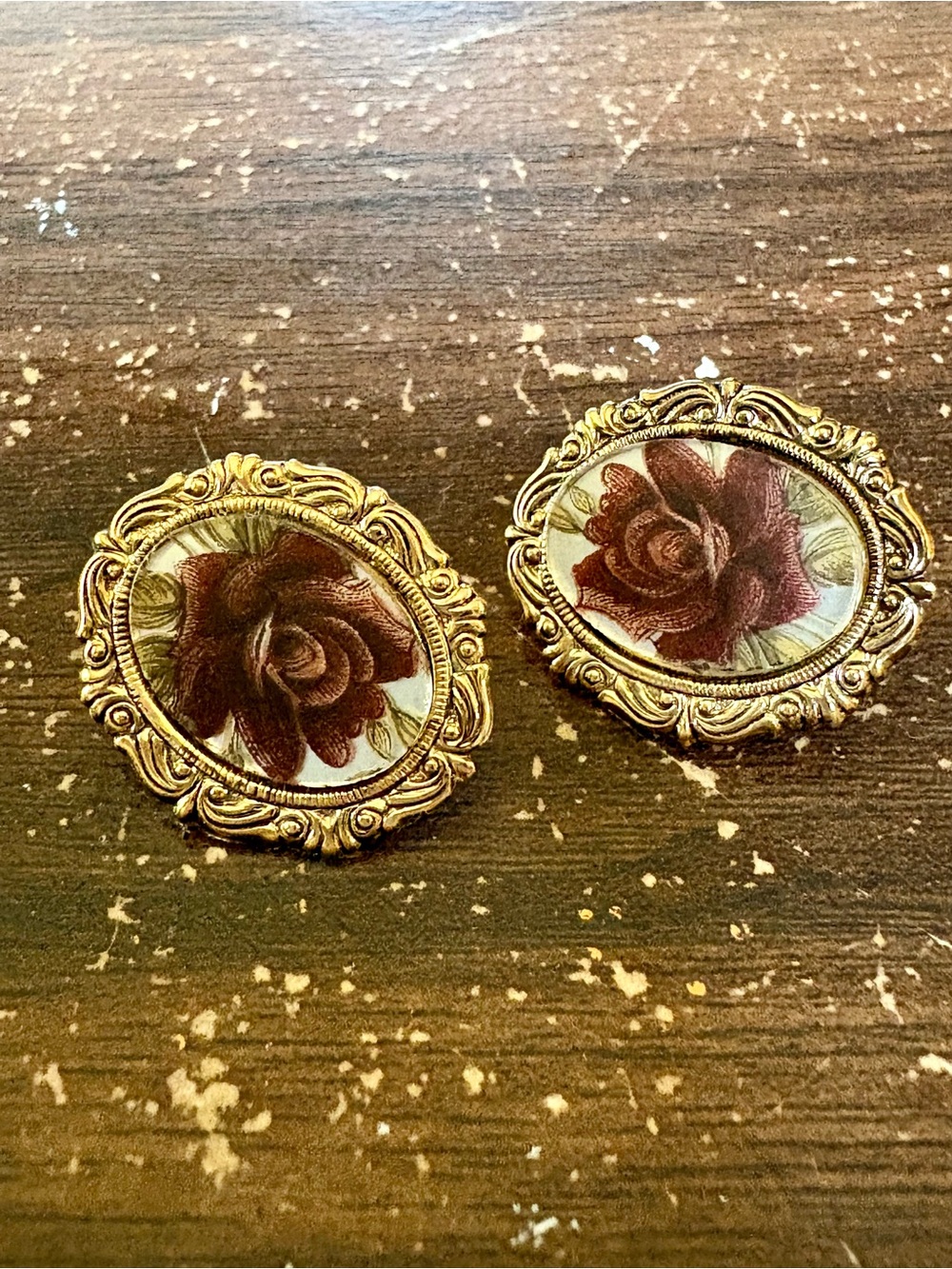 Vintage Giovanni Floral Cameo Clip-on Earrings - Gold Frame with Burgundy Rose